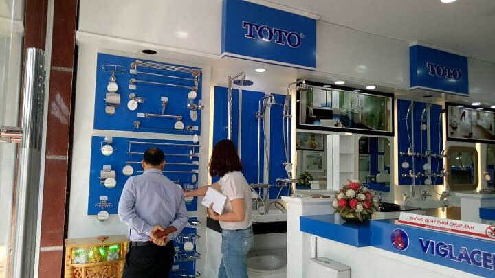 4-ngay-khuyen-mai-showroom-hai-linh-don-tiep-hon-500-khach-hang-5 4-ngay-khuyen-mai-showroom-hai-linh-don-tiep-hon-500-khach-hang-5.jpg