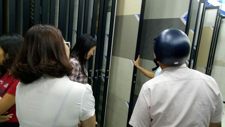 4-ngay-khuyen-mai-showroom-hai-linh-don-tiep-hon-500-khach-hang-6 4-ngay-khuyen-mai-showroom-hai-linh-don-tiep-hon-500-khach-hang-6.jpg