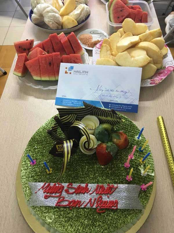 chuc-mung-sinh-nhat-co-gai-thang-12-2 chuc-mung-sinh-nhat-co-gai-thang-12-2.jpg