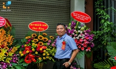 Hải Linh cảm ơn các đơn vị đã gửi hoa chúc mừng khai trương Showroom mới Hải Linh cảm ơn các đơn vị đã gửi hoa chúc mừng khai trương Showroom mới