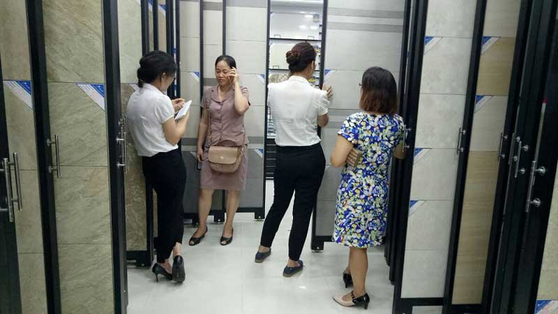 he-thong-showroom-hai-linh-bat-dau-hut-khach-dip-cuoi-nam-15 he-thong-showroom-hai-linh-bat-dau-hut-khach-dip-cuoi-nam-15.jpg