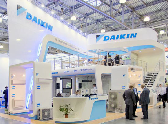 hon-4000m-gach-dong-tam-duoc-cung-cap-cho-nha-may-daikin-viet-nam-2.jpg