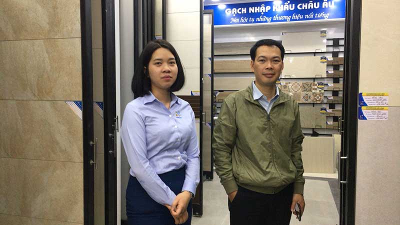 hot-ron-rang-he-sang-om-ngay-qua-khung-len-den-10-trieu-dong-003 hot-ron-rang-he-sang-om-ngay-qua-khung-len-den-10-trieu-dong-003.jpg