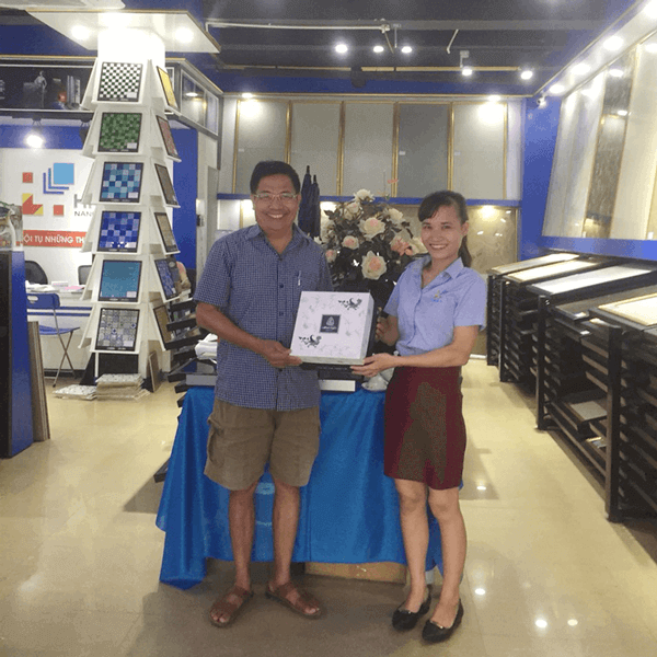 khuyen-mai-showroom-hai-linh-10 khuyen-mai-showroom-hai-linh-10.png