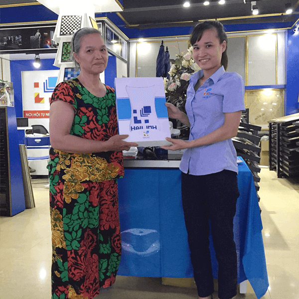 khuyen-mai-showroom-hai-linh-9-2 khuyen-mai-showroom-hai-linh-9-2-.png