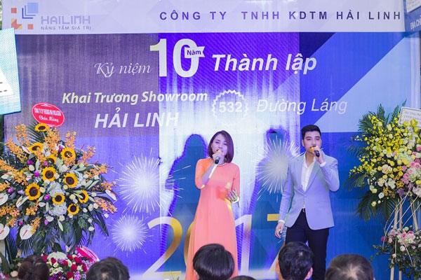 toan-canh-le-ky-niem-va-khai-truong-showroom-hai-linh-532-duong-lang4.jpg
