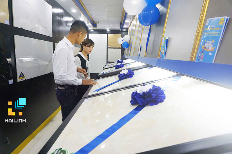 Showroom Hải Linh
