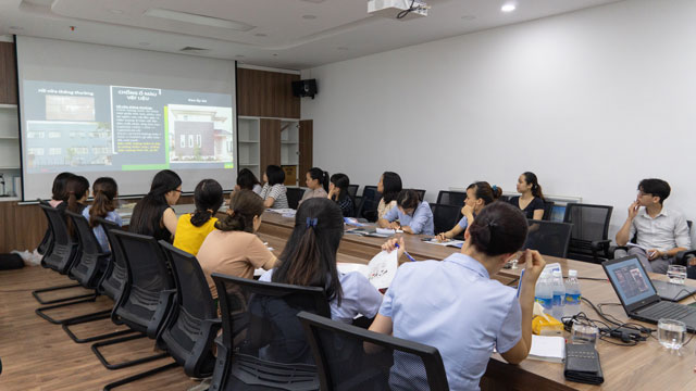 Hải Linh tổ chức buổi đào tạo kiến thức sản phẩm mới Keo ốp lát Asia Star