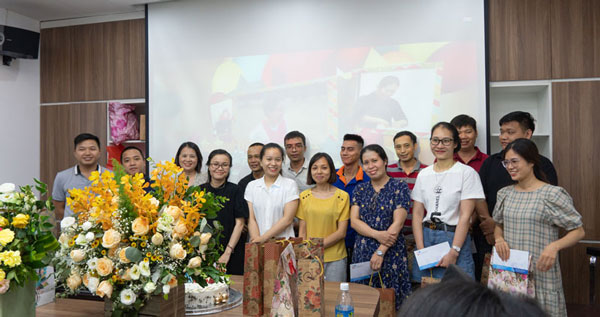 Công ty Hải Linh chúc mừng sinh nhật CBNV quý I + II năm 2020