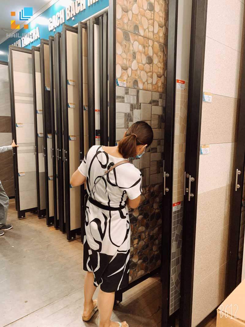 Nhộn nhịp không khí mua sắm tại Hải Linh trong những ngày khuyến mại cuối tháng 7